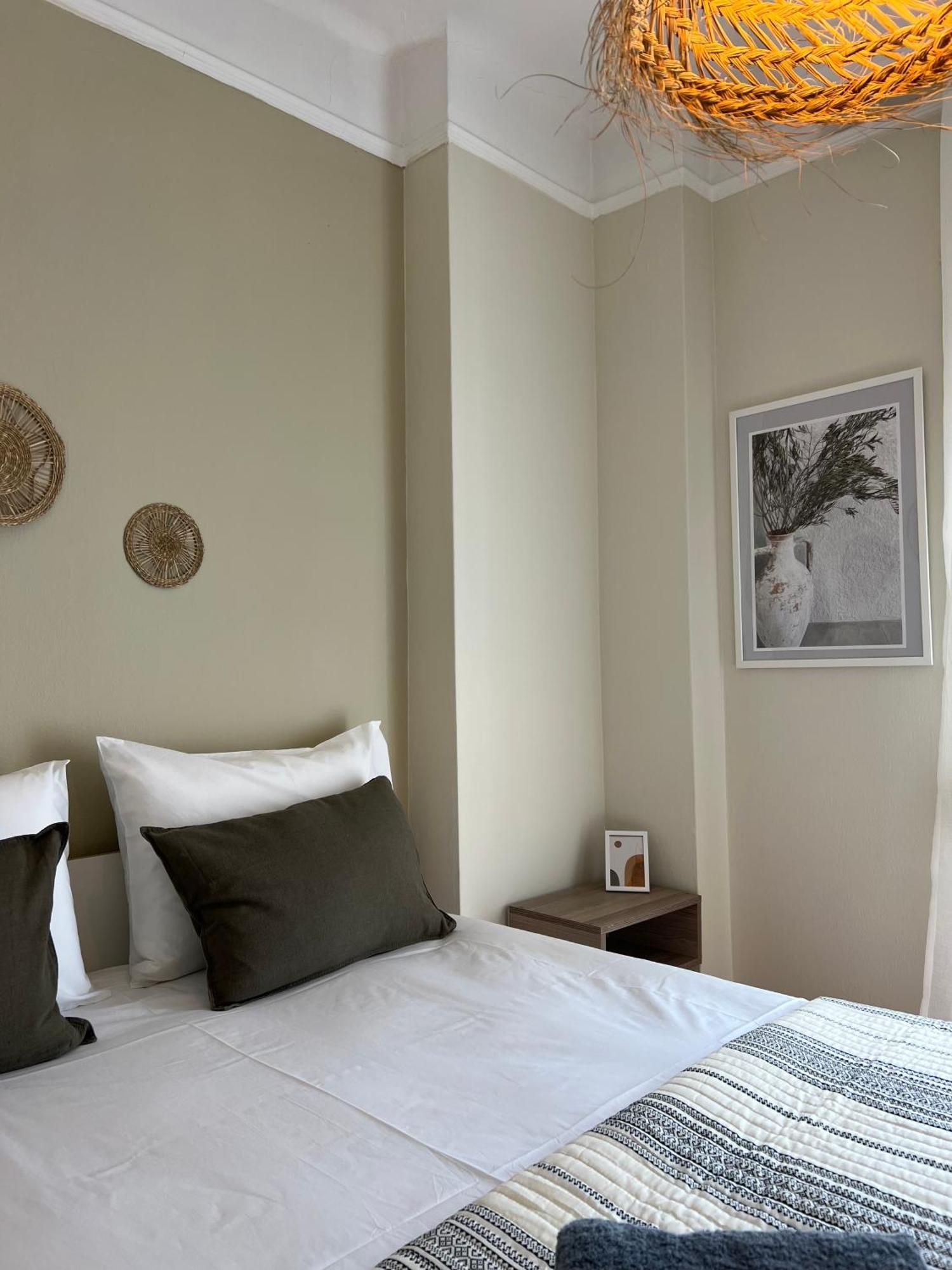 Meraki Luxury City Center Apartment Салоники Экстерьер фото